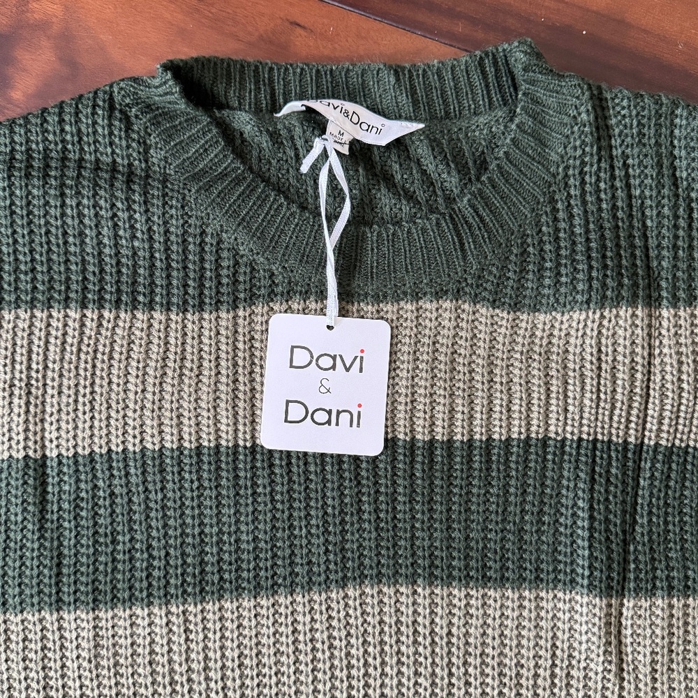 SHADES OF GREEN COLOR BLOCK KNIT SWEATER - Picture 6 of 8